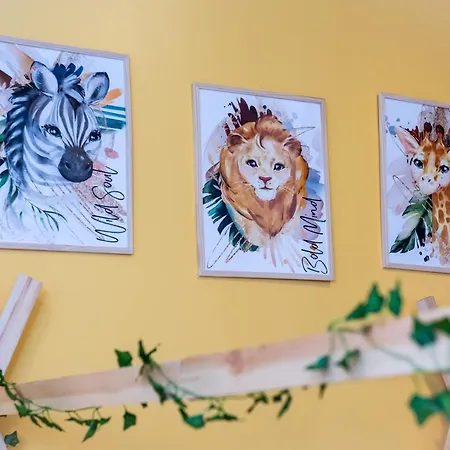 Villa Jungle Family Near Park Aventura,lake,zoo Braşov