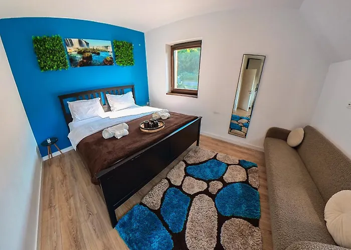 Jungle Family Near Park Aventura,lake,zoo Вілла